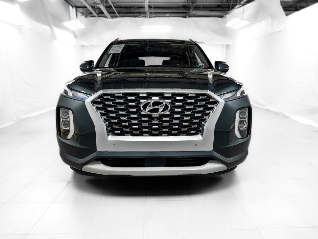 2021 Hyundai Palisade Limited photo 2