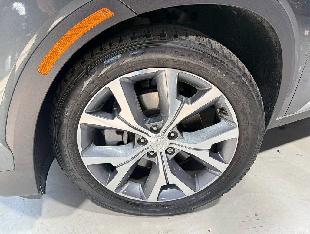 2021 Hyundai Palisade SEL photo 2