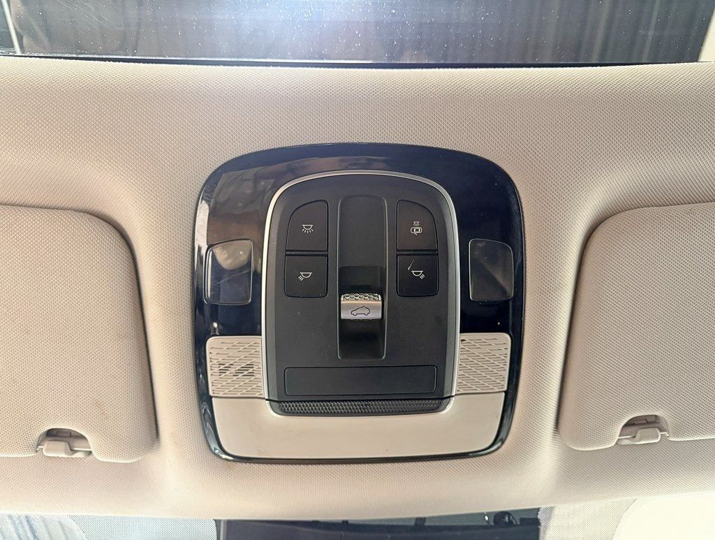 2021 Hyundai Palisade SEL AWD - 22939675 - 24