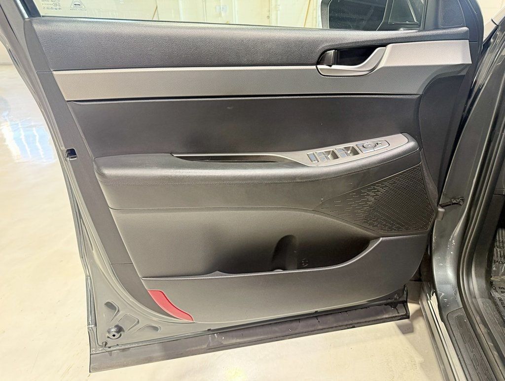 2021 Hyundai Palisade SEL AWD - 22939675 - 32