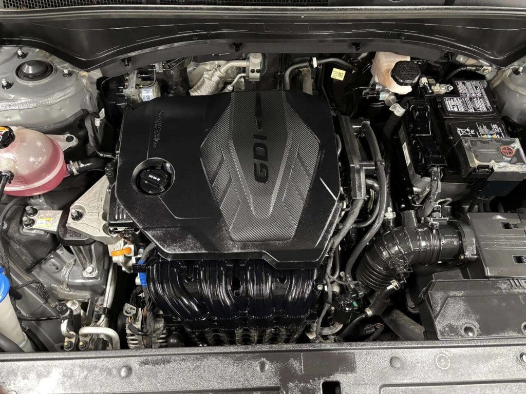 2021 Hyundai Santa Fe SE FWD - 23057198 - 10