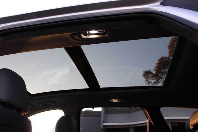 2021 Hyundai Santa Fe SEL FWD - 22945416 - 24