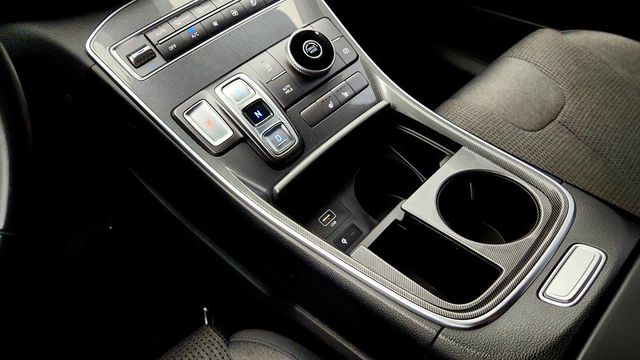 2021 Hyundai Santa Fe SEL FWD w/ Convenience Package - 23047975 - 15