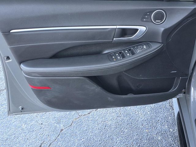 2021 Hyundai Sonata Limited 1.6T - 23101372 - 36