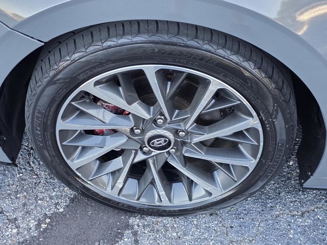 2021 Hyundai Sonata Limited 1.6T - 23101372 - 38