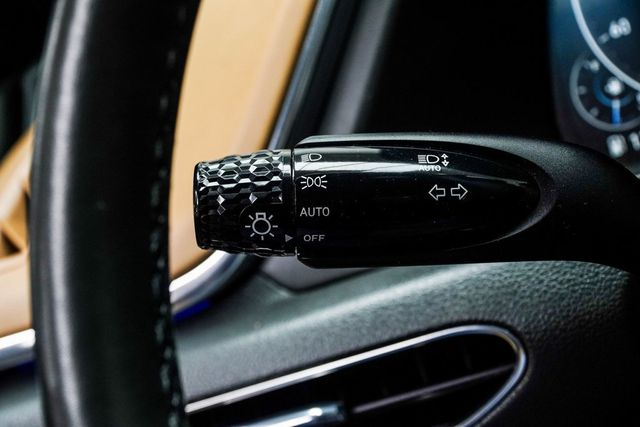 2021 Hyundai Sonata Limited 1.6T - 22969191 - 31