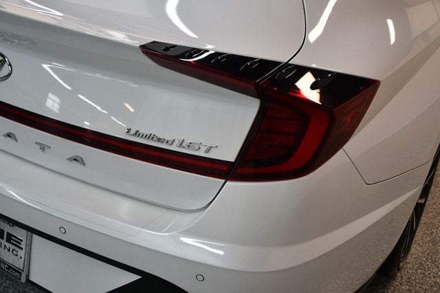 2021 Hyundai Sonata Limited 1.6T - 23050477 - 14