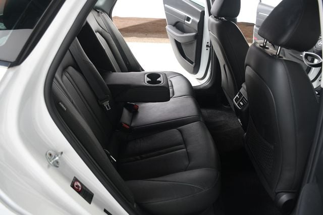 2021 Hyundai Sonata Limited 1.6T - 23050477 - 35