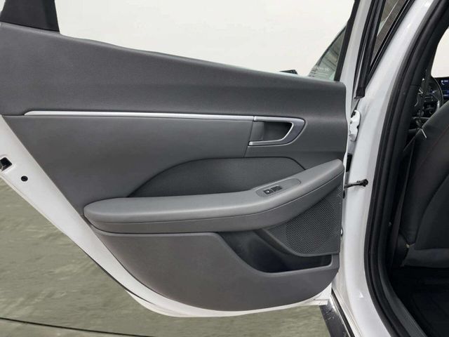 2021 Hyundai Sonata SEL Plus 1.6T - 22952542 - 16