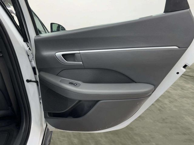 2021 Hyundai Sonata SEL Plus 1.6T - 22952542 - 19
