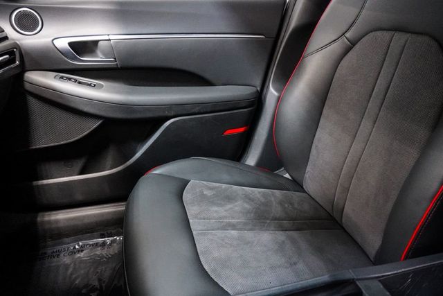 2021 Hyundai Sonata SEL Plus 1.6T - 23023066 - 30