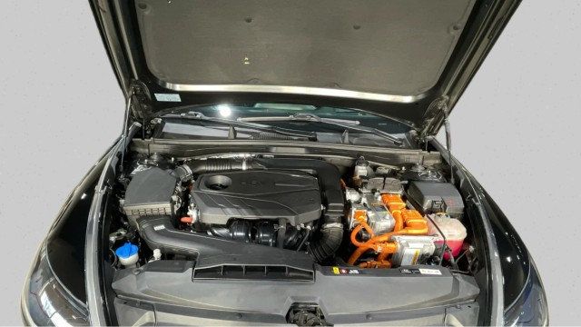 2021 Hyundai Sonata Hybrid Limited 2.0L - 22956970 - 19