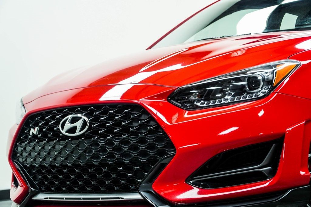 2021 Hyundai Veloster N photo 2