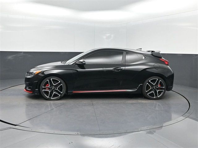 2021 Hyundai Veloster N photo 2