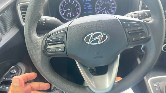 2021 Hyundai Venue SE IVT - 22596538 - 9