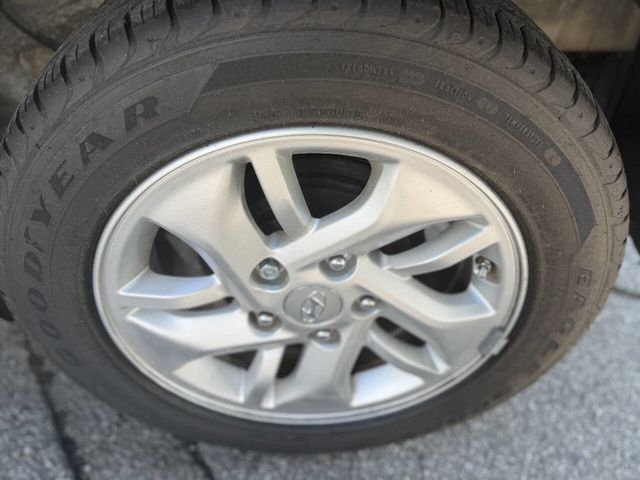 2021 Hyundai Venue SE IVT - 23055524 - 16