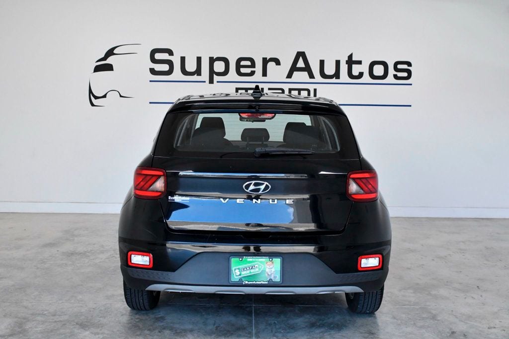 2021 Hyundai Venue SE IVT - 22618844 - 4