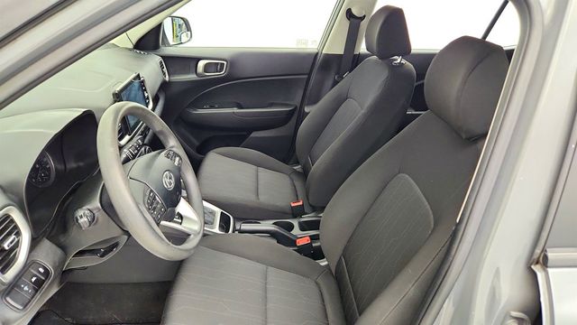 2021 Hyundai Venue SE IVT - 23041036 - 17