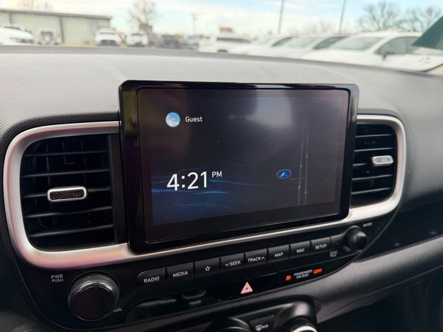 2021 Hyundai Venue SEL IVT - 23005081 - 10