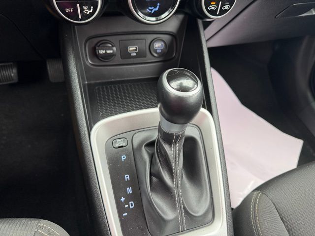 2021 Hyundai Venue SEL IVT - 23005081 - 12