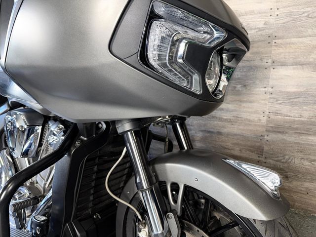 2021 Indian Challenger SUPER CLEAN! - 22959513 - 4