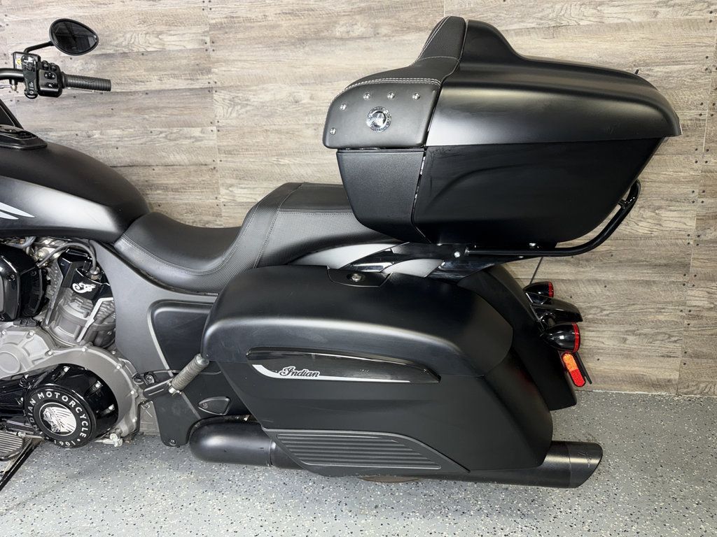 2021 Indian Challenger Dark Horse One Owner! - 23084118 - 13