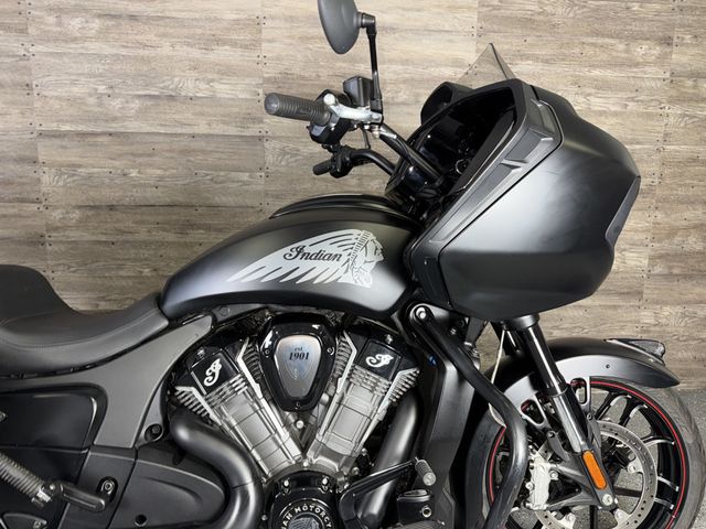 2021 Indian Challenger Dark Horse One Owner! - 23084118 - 4