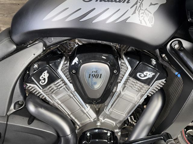 2021 Indian Challenger Dark Horse One Owner! - 23084118 - 7