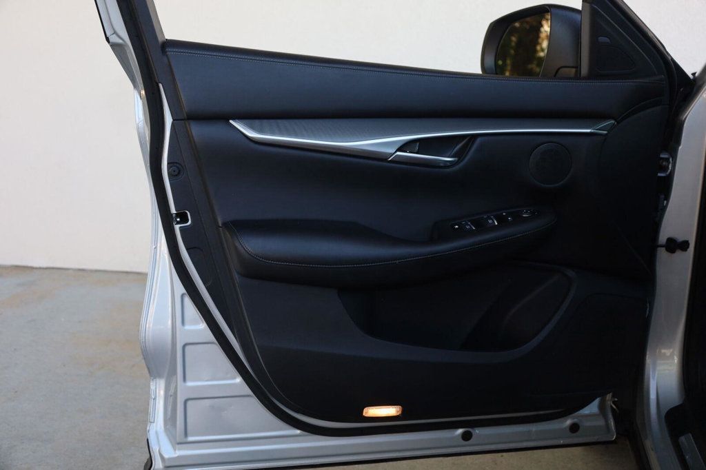Infiniti QX50 photo 14