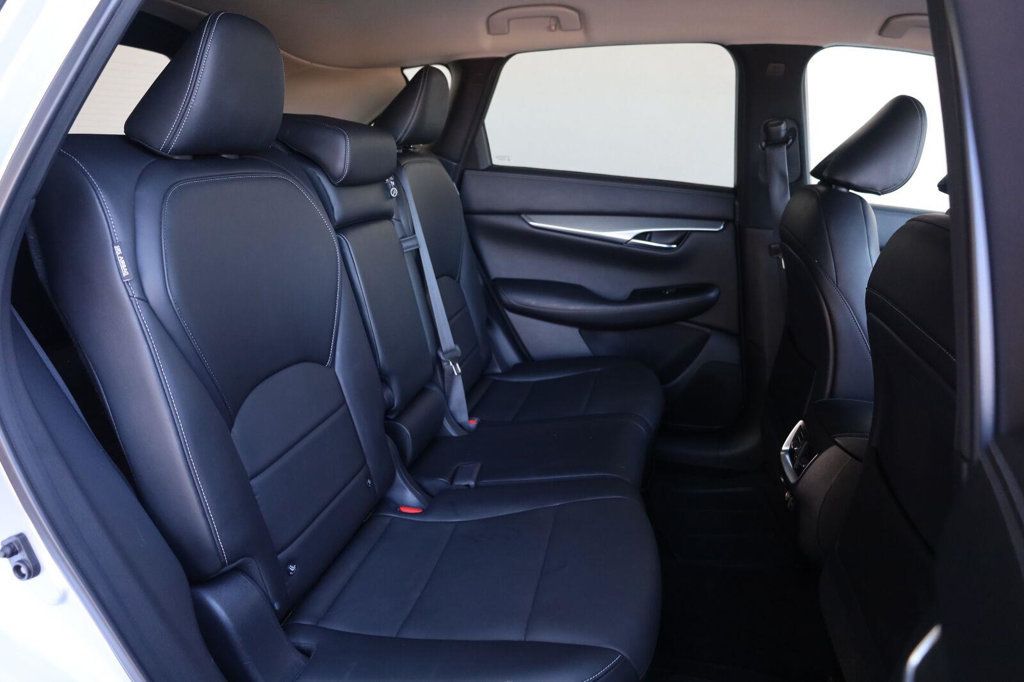 Infiniti QX50 photo 23