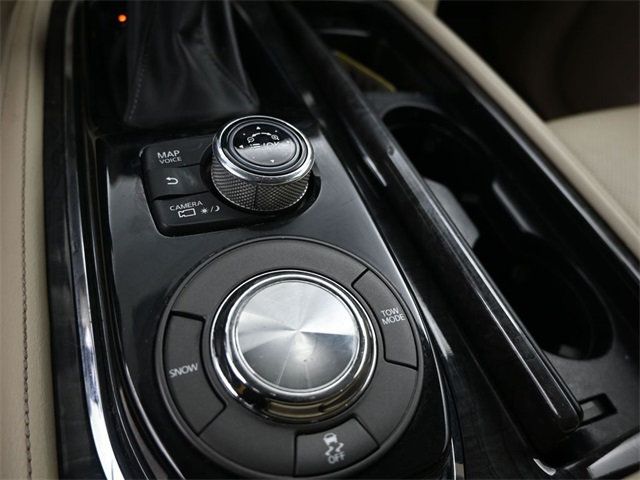 2021 Infiniti QX80 Luxe photo 13