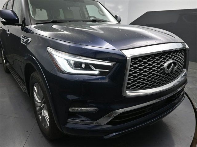 2021 Infiniti QX80 Luxe photo 17