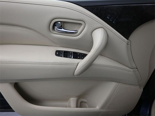2021 Infiniti QX80 Luxe photo 5
