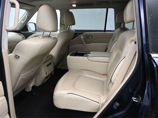 2021 Infiniti QX80 Luxe photo 7