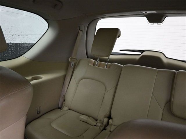 2021 Infiniti QX80 Luxe photo 8