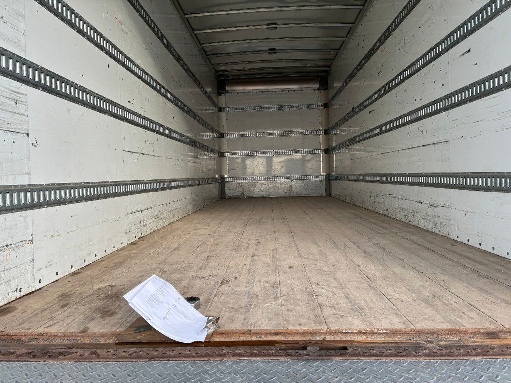2021 International MV607 w/ 26ft Dry Freight 102 X 109 Box Truck w/ Lift Gate - 23012956 - 14