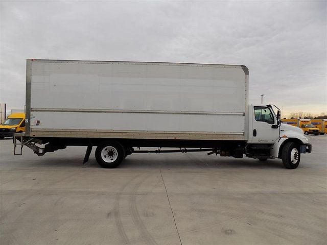 2021 International MV607 w/ 26ft Dry Freight Moving Box Truck w/ Lift Gate - 23012927 - 3