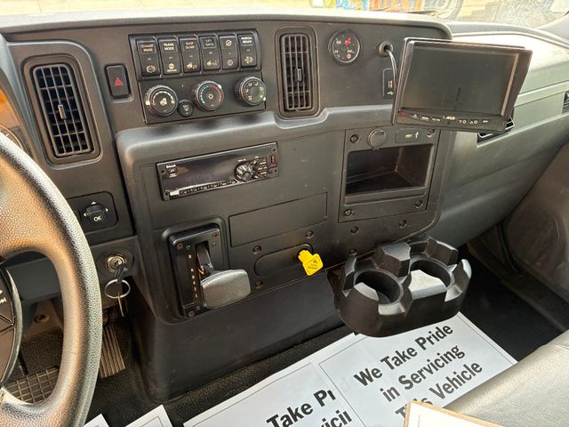 2021 International MV607 w/ 26ft Dry Freight Moving Box Truck w/ Lift Gate - 23012956 - 10