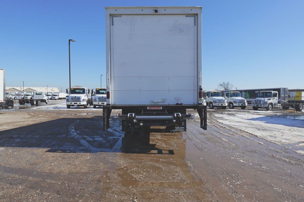 2021 Isuzu FTR (26ft Box with Gate) - 22978253 - 9