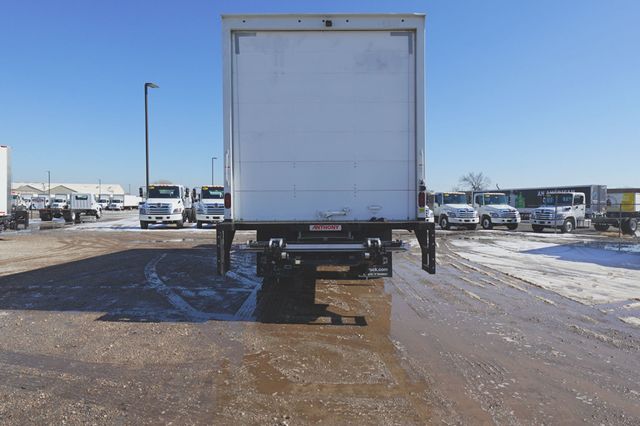 2021 Isuzu FTR (26ft Box with Gate) - 22978253 - 9