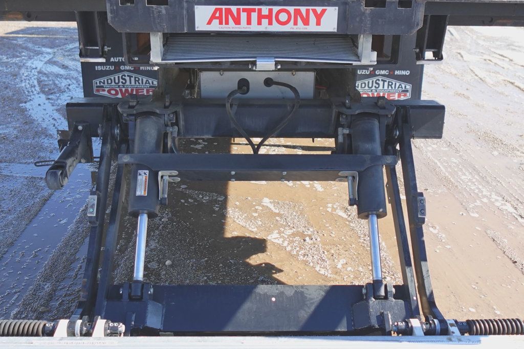 2021 Isuzu FTR (26ft Box with Gate) - 22978253 - 13