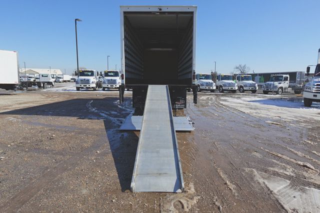 2021 Isuzu FTR (26ft Box with Gate) - 22978253 - 15