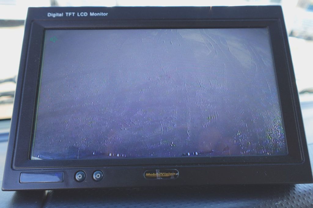 2021 Isuzu FTR (26ft Box with Gate) - 22978253 - 39