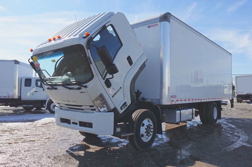 2021 Isuzu FTR (26ft Box with Gate) - 22978253 - 42