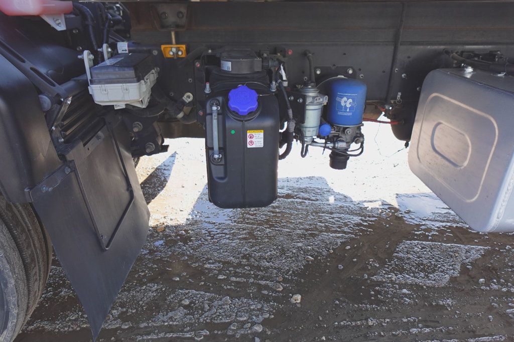 2021 Isuzu FTR (26ft Box with Gate) - 22978253 - 50