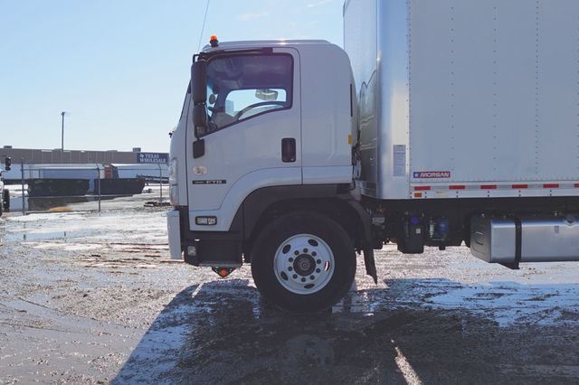 2021 Isuzu FTR (26ft Box with Gate) - 22978253 - 5