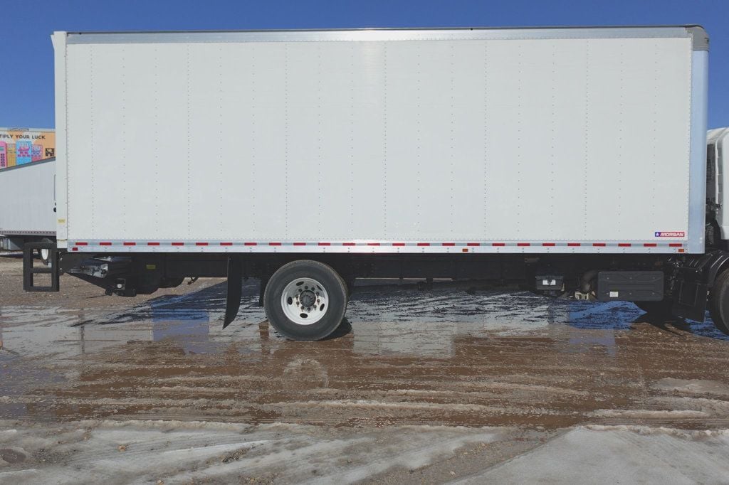 2021 Isuzu FTR (26ft Box with Gate) - 22978253 - 7
