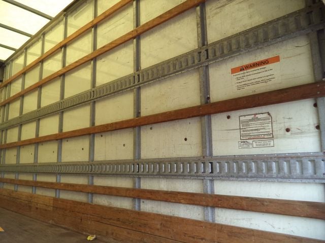 2021 Isuzu NPR HD Gas With 16ft Box Truck Dry Cargo Truck & Aluminum Liftgate - 23037031 - 26