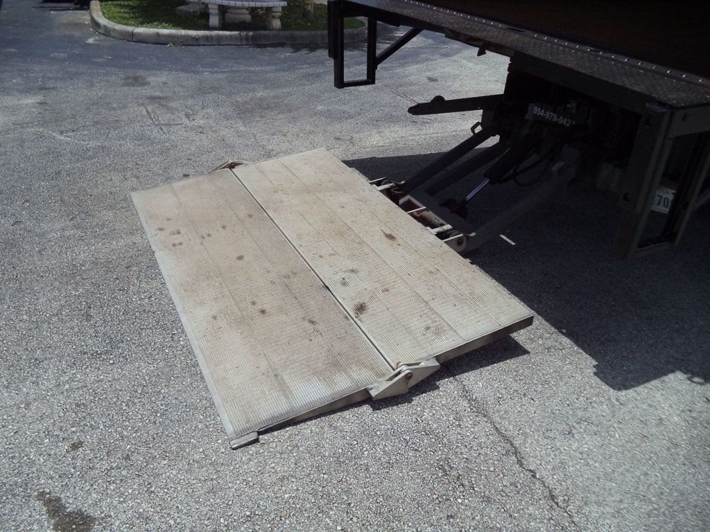 2021 Isuzu NPR HD Gas With 16ft Box Truck Dry Cargo Truck & Aluminum Liftgate - 23037031 - 27