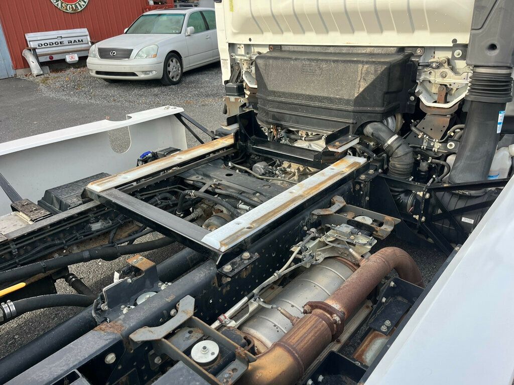 2021 Isuzu NRR Roll Back Car Hauler Tilt Bed  - 22925289 - 31